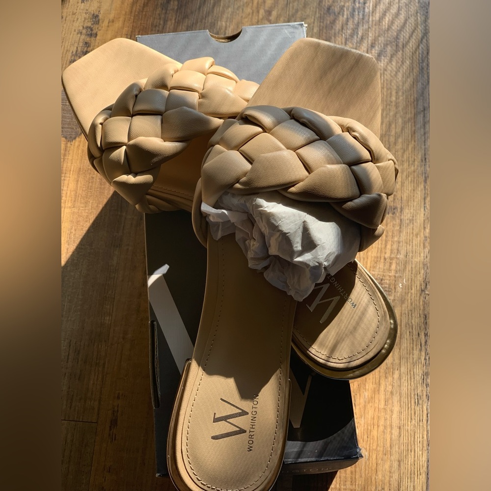 Worthington LT TAN Size 11 M